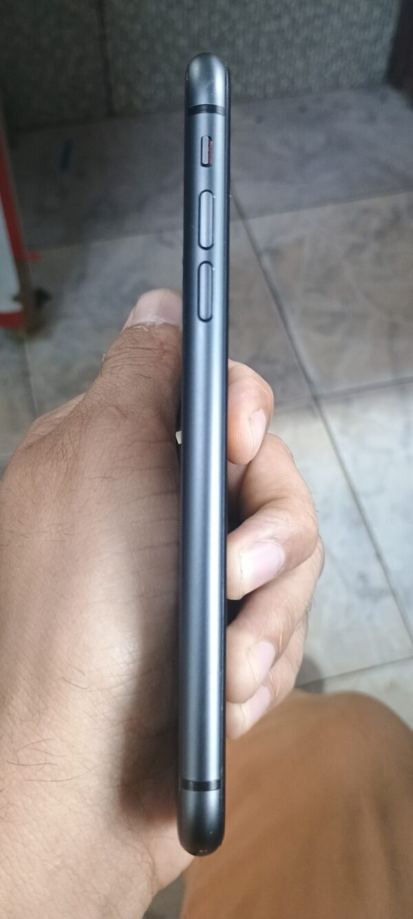IPHONE 11 128GB (USADO) - Imagem 3